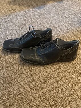 Robert Wayne Men's Black Lace-Up Leather Shoes